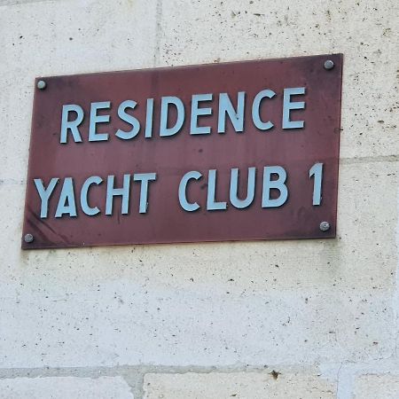 דירות בלונוויל-סור-מר Le Yacht Club1 מראה חיצוני תמונה
